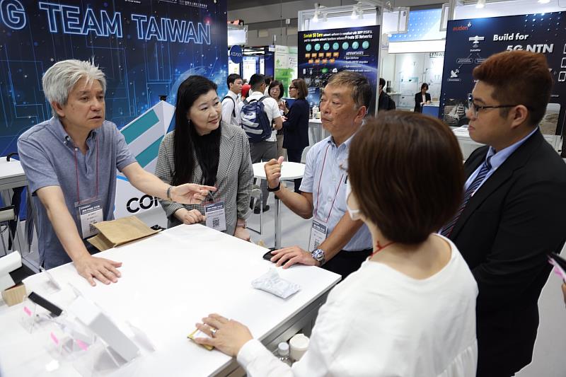 Comnext 2024圓滿落幕   5G Team Taiwan 串起日本新世代通信技術