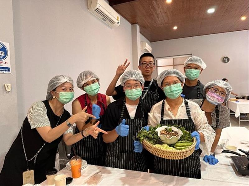 暨大USR團隊至曼谷藍帶廚藝學校進行泰式料理的深度學習