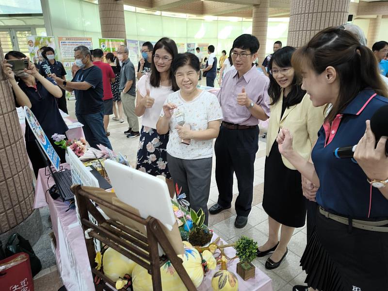 蟬聯四年全獲國特優 嘉義縣健康促進榮獲最高評比「卓越縣市」