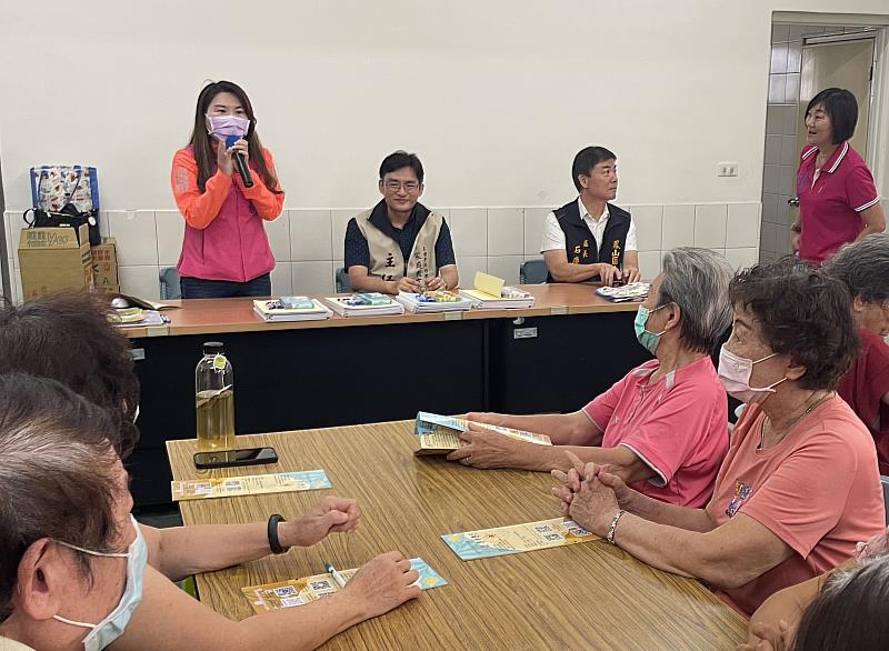 鳳山區區長及議員，前來本活動表達支持跟致意。