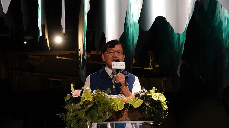 Lin Yao-chang, Director of the Civil Affairs Department of New Taipei City, delivers a speech at the opening ceremony of the 18th Muslim-Buddhist Dialogue.（Photos Curtesy of MWR）