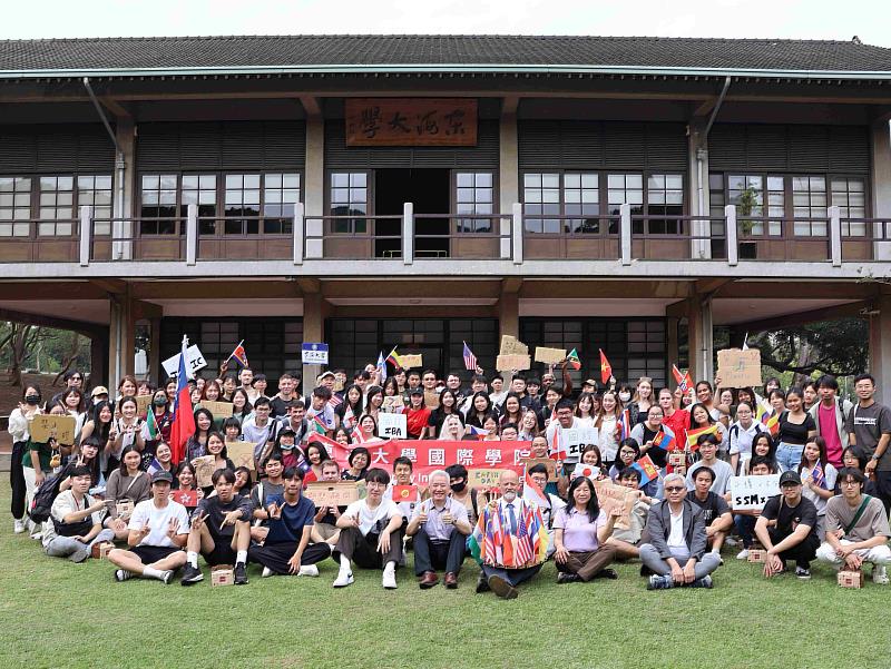 東海大學近年致力SDGs，已將全球可持續發展做為治校辦學的核心價值之一，卓越表現也反應在2024《遠見》台灣最佳大學排行上，此外，教育部甫公布的教學實踐研究計畫，東海共獲得38件，更創下歷年之最、中部之冠。