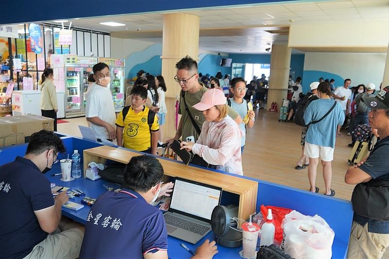 屏東後壁湖漁港交通船客運量逐年成長_0