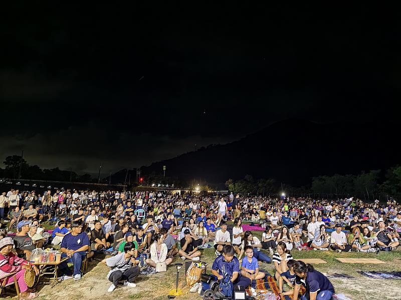 台東最美星空音樂會卑南場 首登勇士居住地開唱 繚繞山谷中閃耀星空回憶