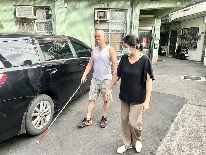 市府協助視障者及家庭更多的支持與協助,幫助他們創造美麗新視界。