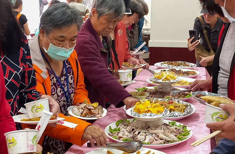 阿里山首座老人食堂揭牌