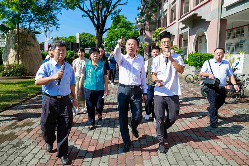 校園汰換置物櫃、牆壁粉刷、登革熱防治到位 學子開學日樂開懷