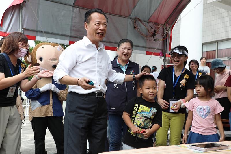 嘉義縣兒童發展早期療育宣導園遊會 以體驗互動攜手家長共同守護兒童發展!