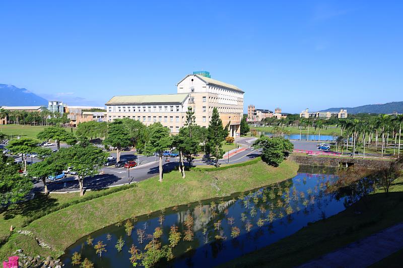 國立東華大學美麗的校園。