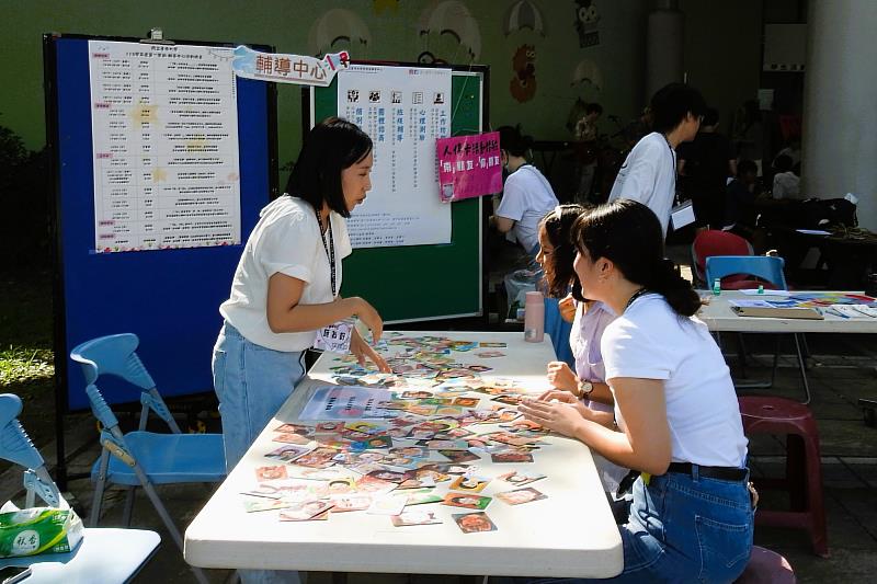 南大輔導中心積極向學生傳遞學校提供的溫暖支持