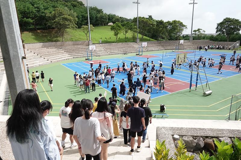 佛光大學全體師生參與防災演練。