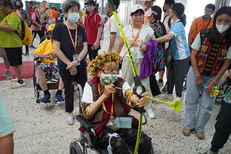 「活力樂齡 幸福好屏」 屏東縣日照運動會盛大登場