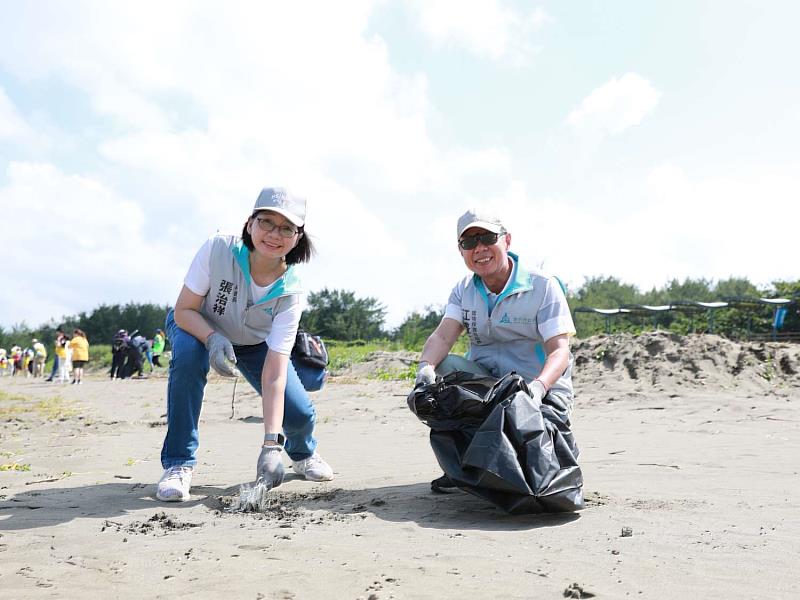 新竹市113年度向海致敬-桃竹竹苗四縣市聯合秋季淨灘活動登場。