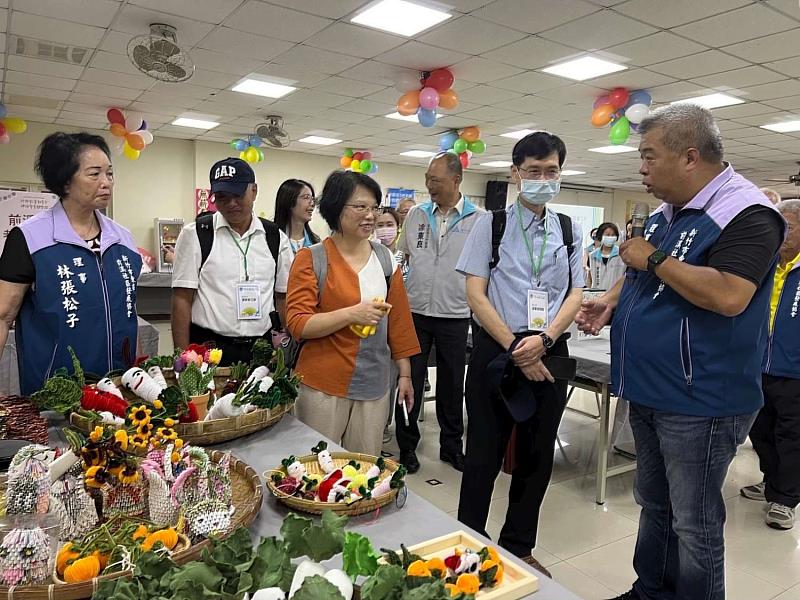 衛福部金卓越社區選拔於日前舉行，由竹市府秘書長張治祥率領社會處團隊參與