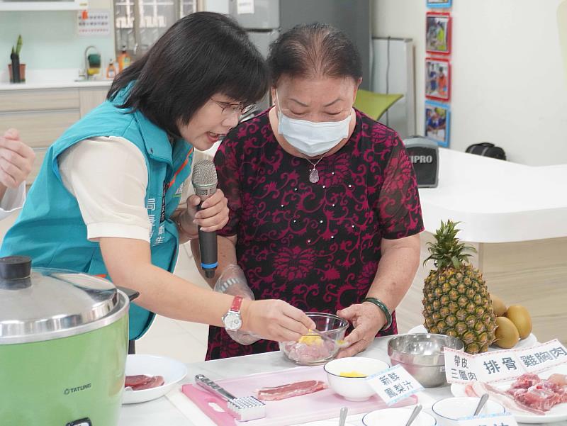 衛生局推出老勢大營養均衡5撇步，改善長輩飲食狀況-4