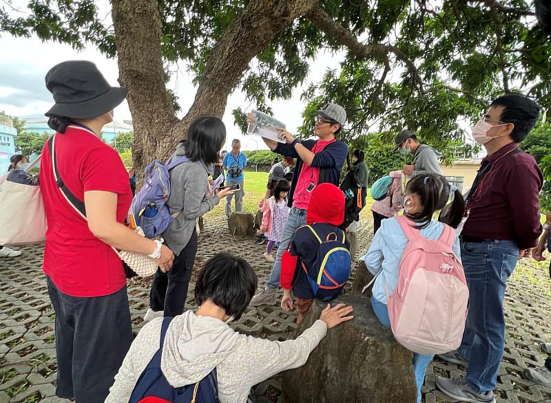 「遺址踏查」將帶領大家實地探訪大坌坑及十三行兩處國定遺址。