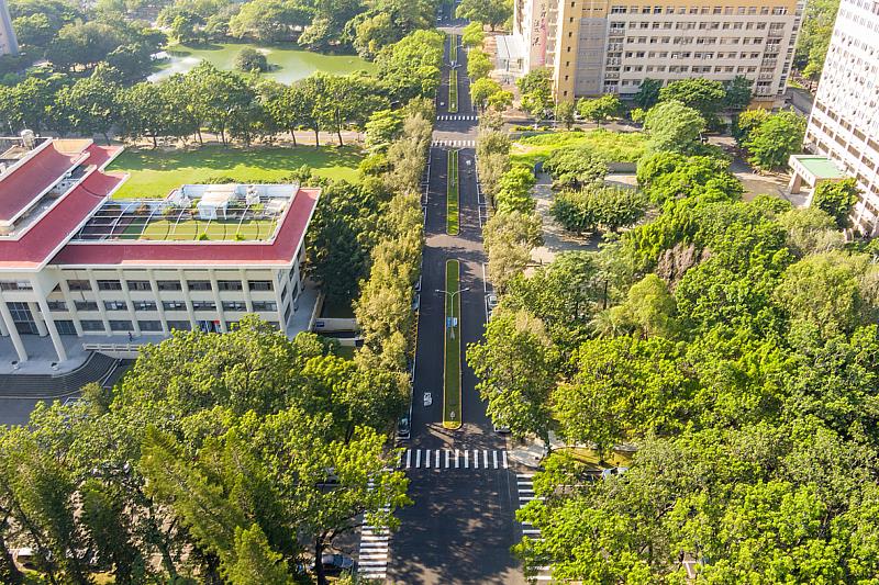 興大EMBA校友會實體捐贈 中興西路翻新