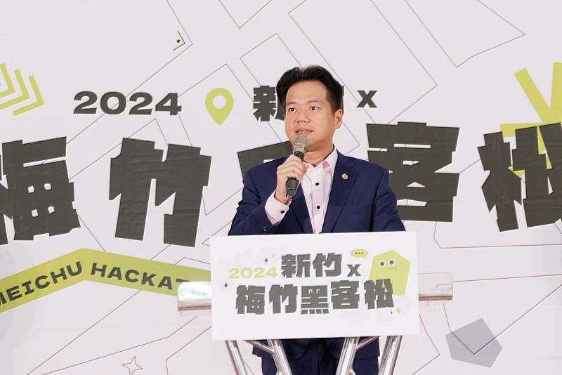 邱代理市長致詞,鼓勵青年創客盡情揮灑無限創意。