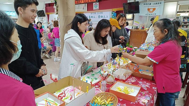 青銀成果展