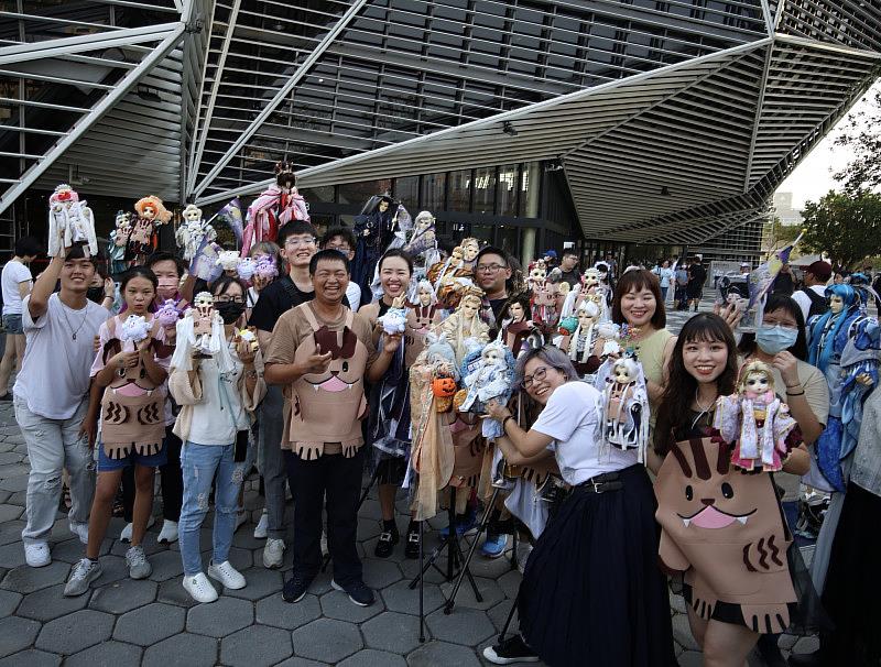 圖：霹靂史上最大演唱會集結粉絲齊聚高雄