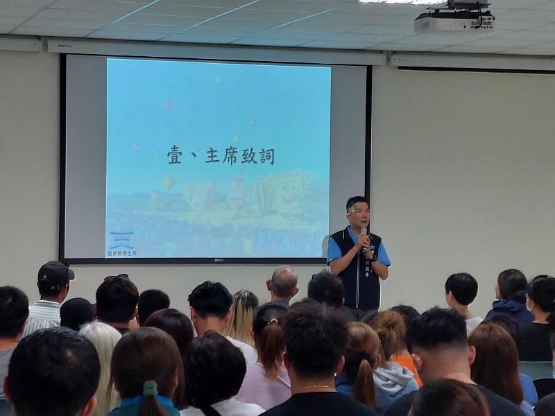 臺東縣衛生局跨海舉辦「綠島鄉持證廚師暨食品從業人員衛生講習」 逾百家離島食品業者踴躍參與