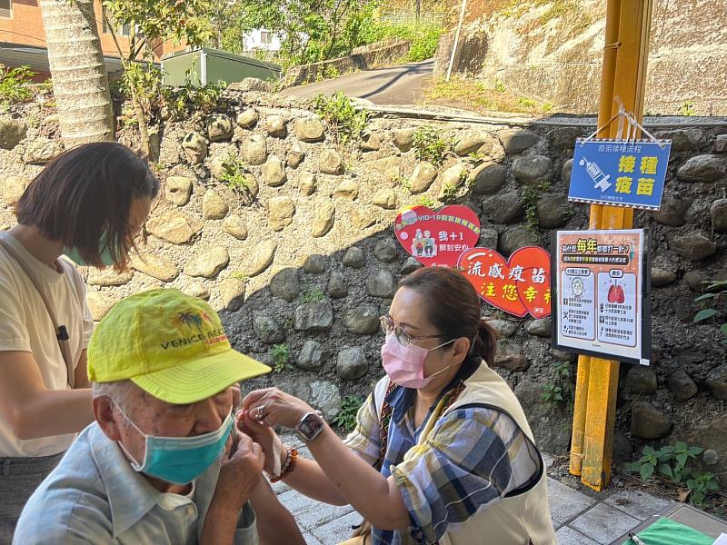 竹縣秋冬假日與夜間均可接種  到宅居家接種方便弱勢、偏鄉