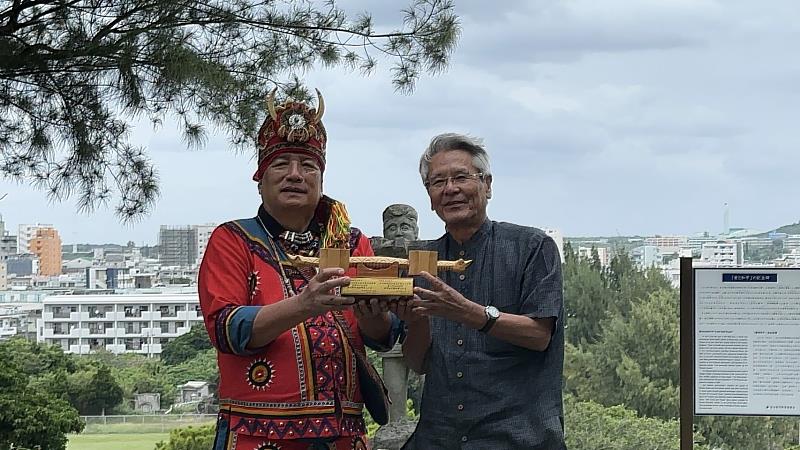 愛與和平紀念碑說明石刻」揭牌祈福儀式