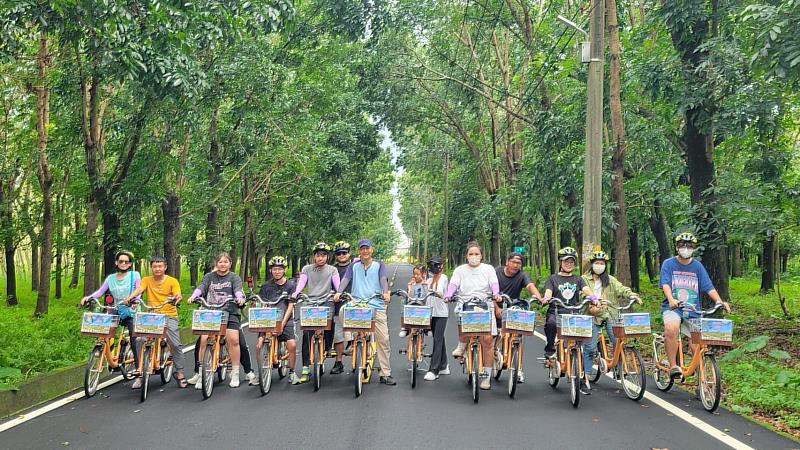 圖2、大仁科技大學攜手萬巒鄉公所 推動綠色觀光低碳單車生態之旅