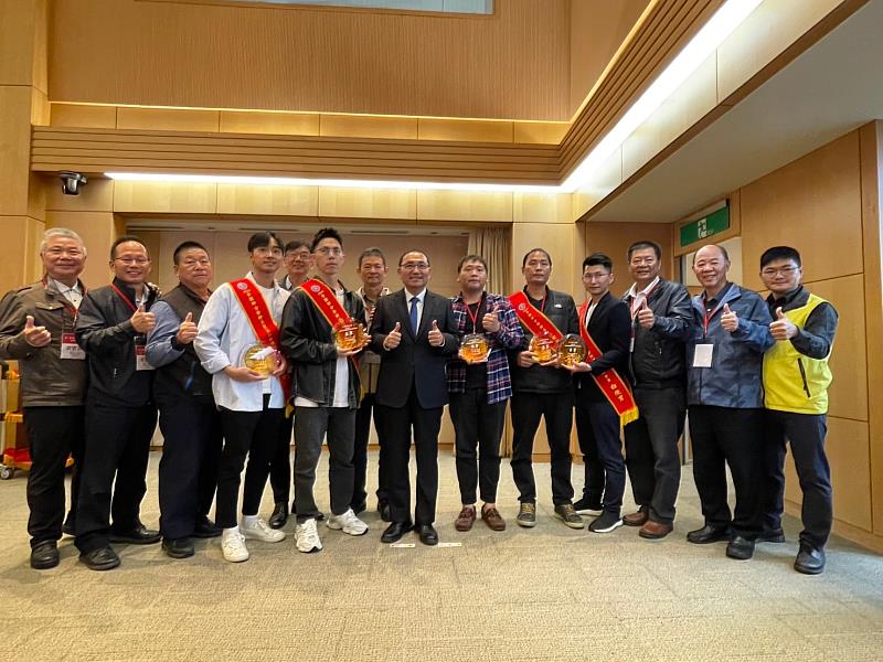 全國製茶技術競賽新北囊括冠亞季軍 ,今(20)日市長侯友宜頒獎鼓勵茶農