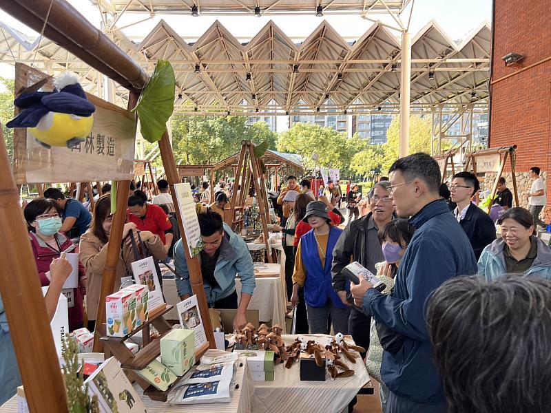 「2024來去山村鬆一下」山村市集熱鬧開幕