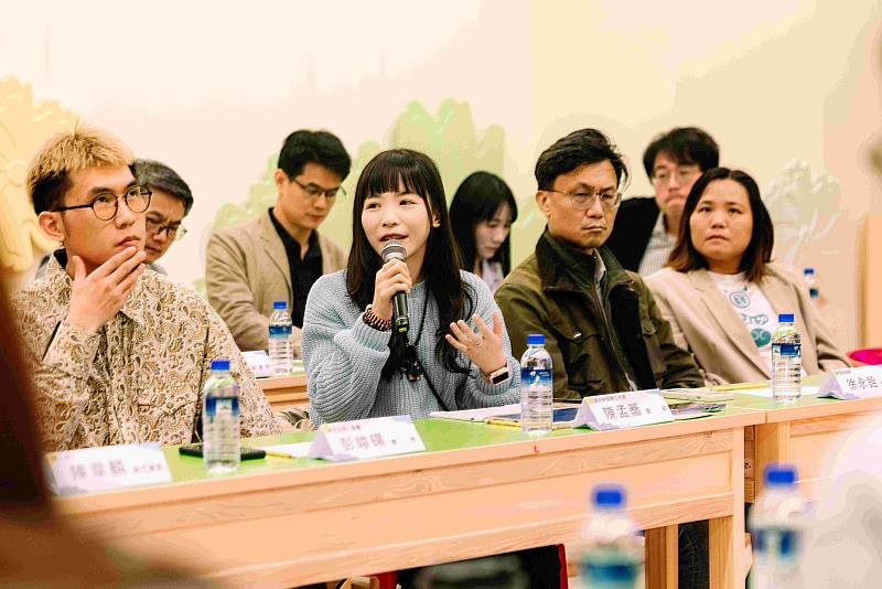 客家青年北區論壇_以馬內利音樂工作室歌手陳孟蕎就期盼能有更多資源挹注客家音樂作品的出版