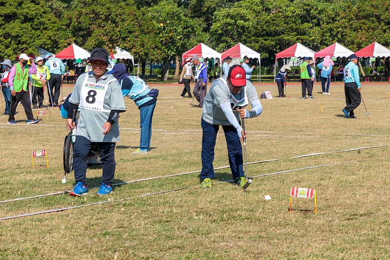 嘉義縣113年「縣長盃暨全國槌球邀請賽」 翁章梁開球