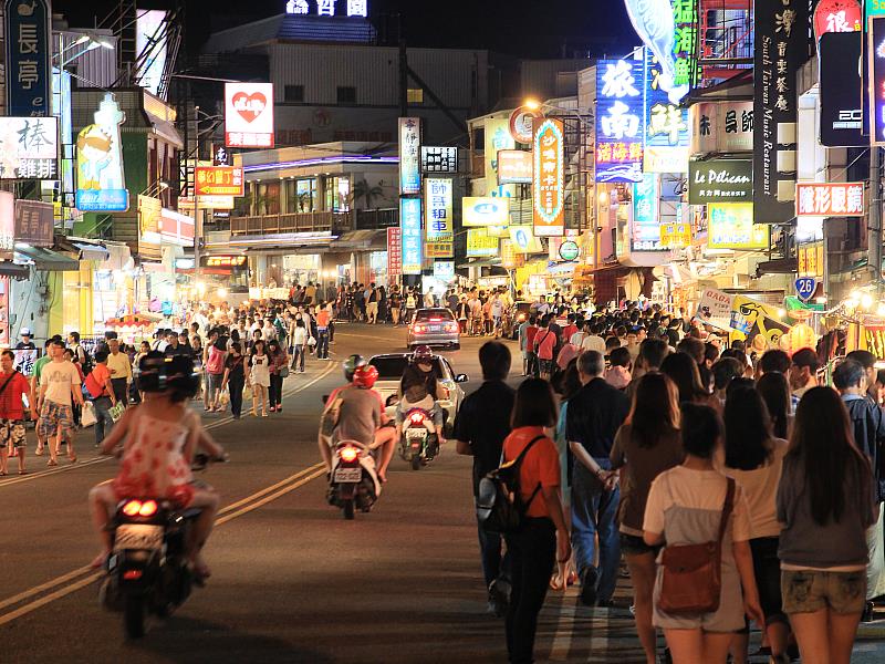 屏東縣政府將在墾丁大街舉辦旅遊論壇