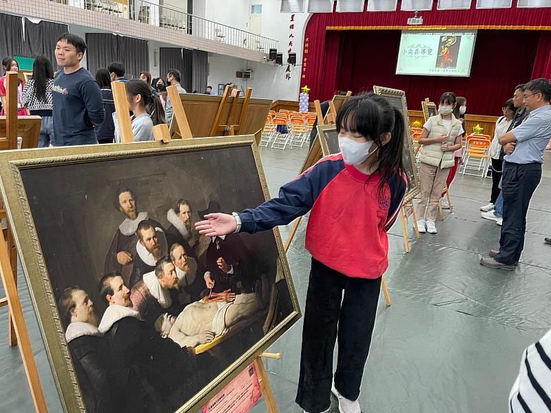 113學年度廣達「游於藝」校園巡迴展 嘉義縣市12校同盟展聯合開幕