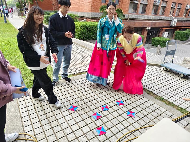 南大126週年生日 邀請姐妹校韓國釜山外國語大學同樂