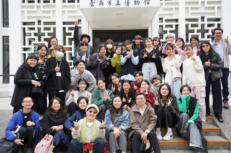 《昭和摩登咖啡食光》演出期間吸引臺南女中、南大附小的學生、新加坡劇團「戲劇盒」成員,以及博物館周邊社區民眾熱情參與