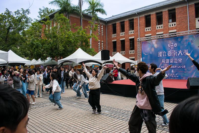 南大校慶園遊會展現校園的熱情與活力