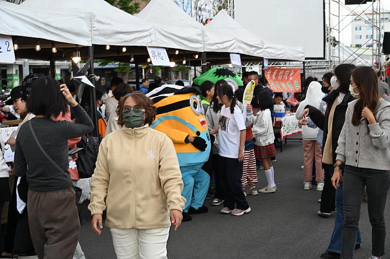 「聖誕在臺東，愛從神開始」園遊會登場！饒慶鈴：歡迎來臺東感受溫馨氣氛