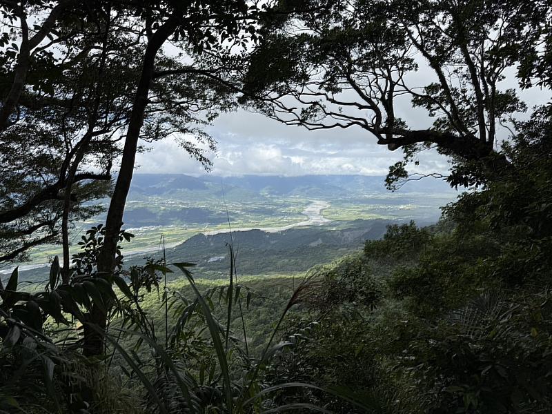 都蘭山步道鳥瞰花東縱谷