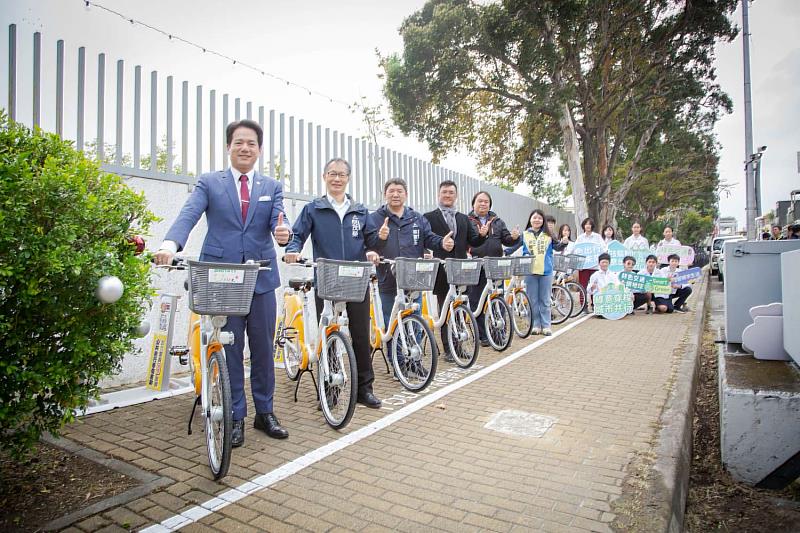 新竹市YouBike建華國中站啟用。