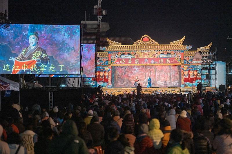 屏東縣王船文化館開幕活動28日邀請明華園戲劇總團演出,全場觀眾爆滿_0