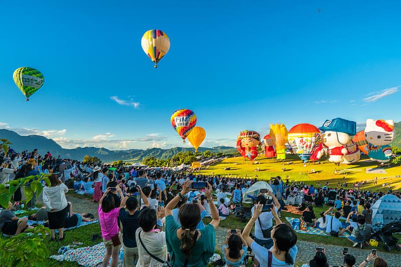 快排假訂房！2025台東五大觀光活動日程公開 享受最棒台東假期(照片由臺東縣政府提供)