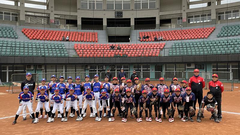 大陸福建連城少棒隊回訪 饒慶鈴:重啟台東與兩岸旅遊榮景由體育交流打頭陣