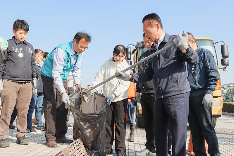 嘉義縣環保局啟動環境清潔週，打造乾淨家園迎春節-1