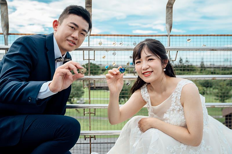 完成指定任務可獲十三幸福鎖,將新年願望鎖在鯨背沙丘。