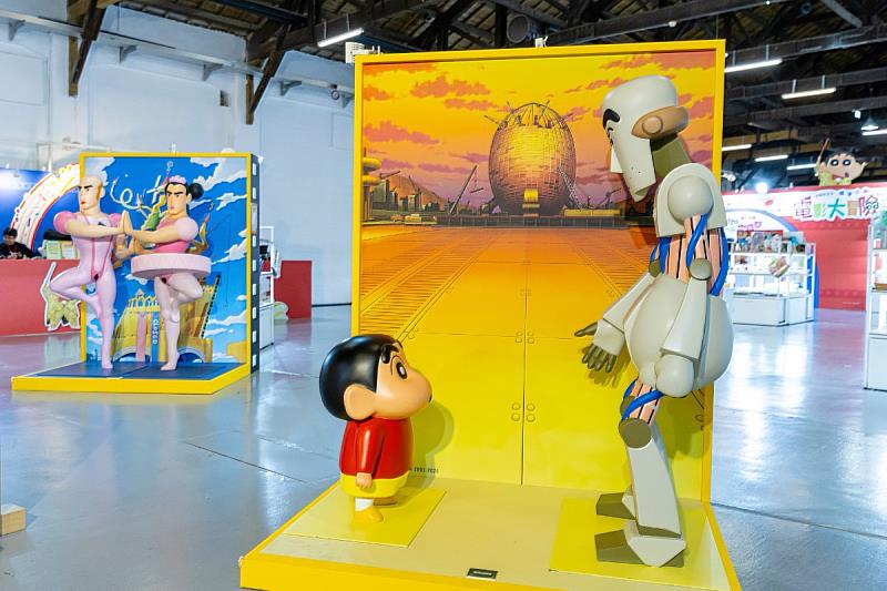原汁原味呈現日本「蠟筆小新專賣店Crayon Shin-chan Cinema Parde」陳設。(圖:有你共創提供)
