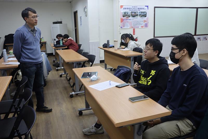 南大期望透過多元培訓,協助學員應對實務挑戰,同時鼓勵創新型企業與社會創業者積極參與