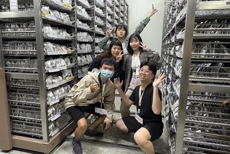 南大生態系參訪菲律賓國際稻米研究中心瞭解稻米保種及品種改良技術