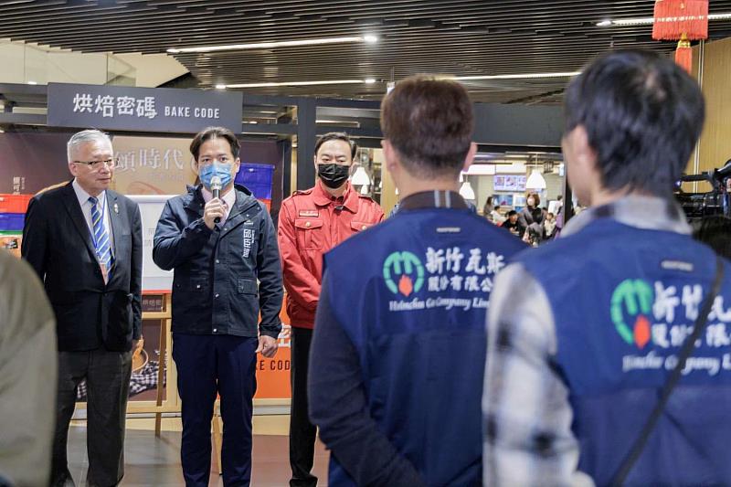 邱臣遠代理市長率領消防局、都市發展處、產業發展處及新竹瓦斯管理中心，啟動對設有美食街的各大商場與賣場的公共安全聯合稽查。