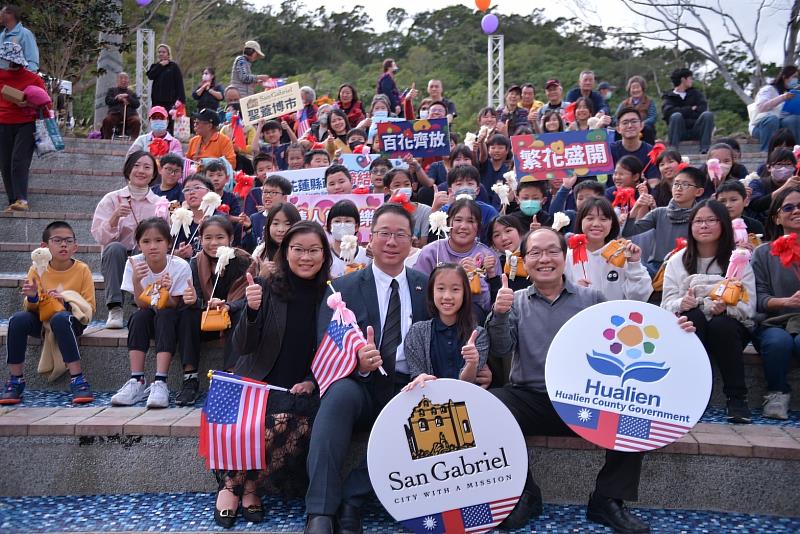 聖蓋博市長吳程遠表示，去年受邀參加太平洋南島聯合豐年節時，與家人親身體驗花蓮的熱情與文化，對這片土地留下深刻印象。